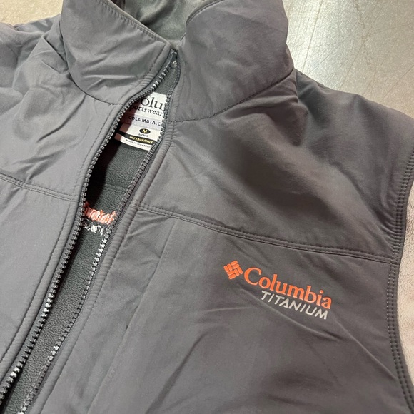 Columbia Titanium interchange men’s medium fleece jacket - Picture 2 of 6